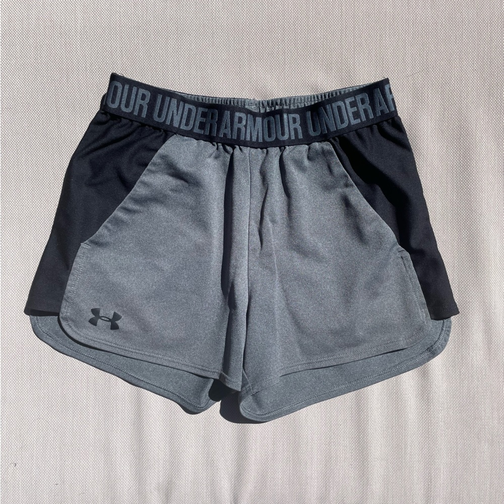 Women’s XS Under Armour Shorts